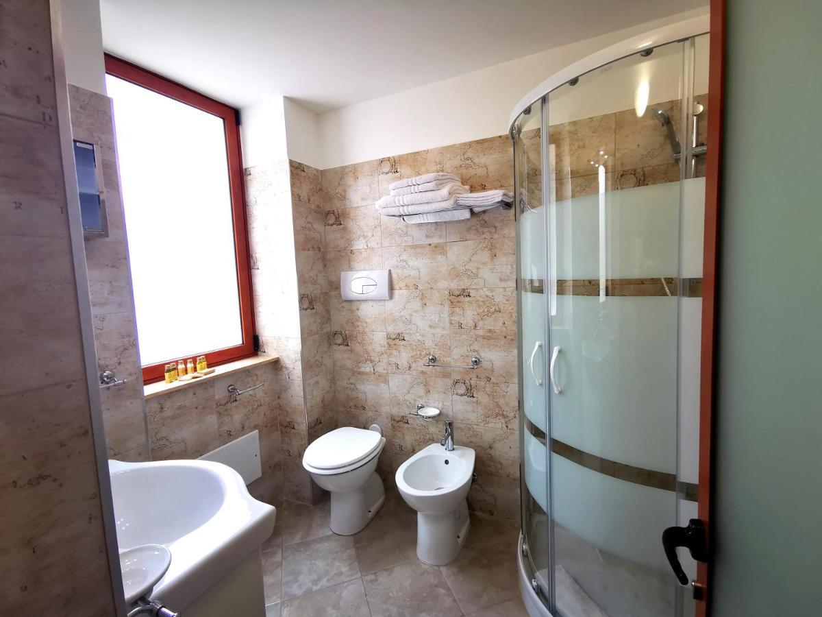 Guru House B&B Apartments 米拉佐 外观 照片